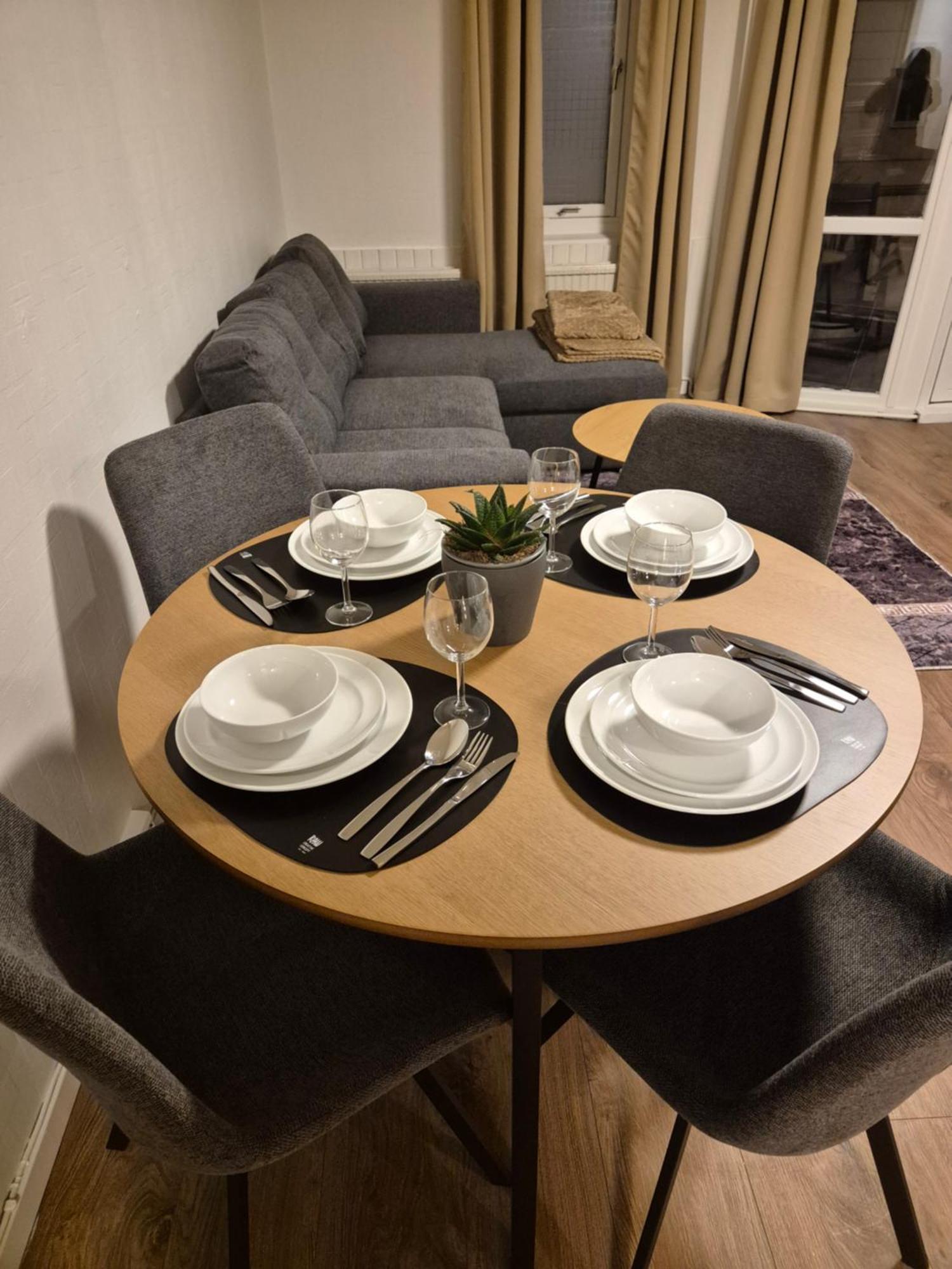Moderne 2 Roms I Hjertet Av Apartment *